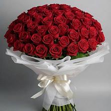 Букет 101 Красная роза Блэк Мэджик в Гжель