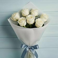 Букет 7 Белых роз Эдлесс Лав в Гжель