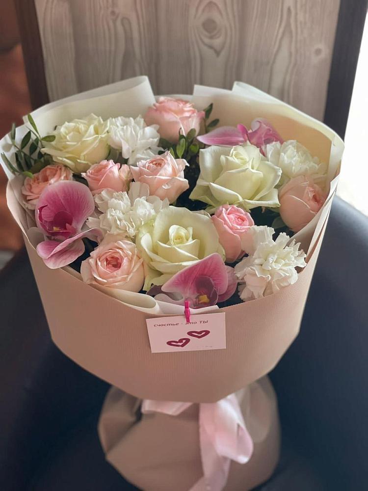 Букет цветов из: Орхидеи, Розы и Гвоздики в Гжель