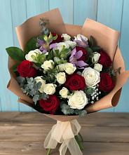 Букет цветов из:  Розы и Альстромерии в Гжель