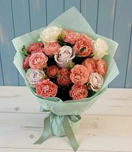 Букет цветов из:  Розы в Гжель