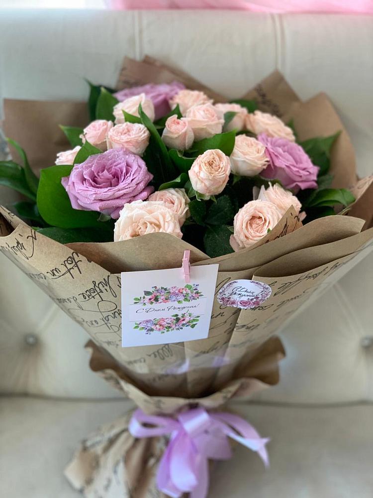 Букет цветов из: Розы в Гжель