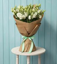 Букет цветов из:  Лизиантусы в Гжель