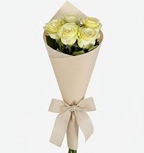 Букет цветов из:  Розы в Гжель
