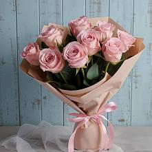 Букет цветов из:  Розы в Гжель
