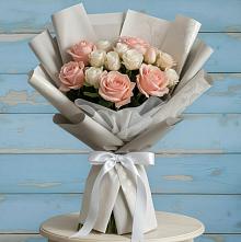 Букет цветов из:  Розы в Гжель