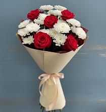 Букет цветов из:  Розы и Хризантемы в Гжель