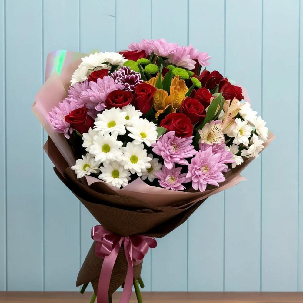 Букет цветов из: Розы, Хризантемы и Альстромерии в Гжель