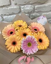 Букет цветов из:  Герберы #REPLACE_PRED# Гжель