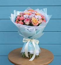 Букет цветов из:  Хризантемы и Розы в Гжель